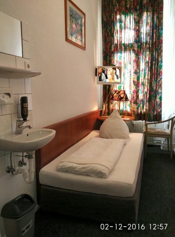 Hotel-pension Adamshof 2*